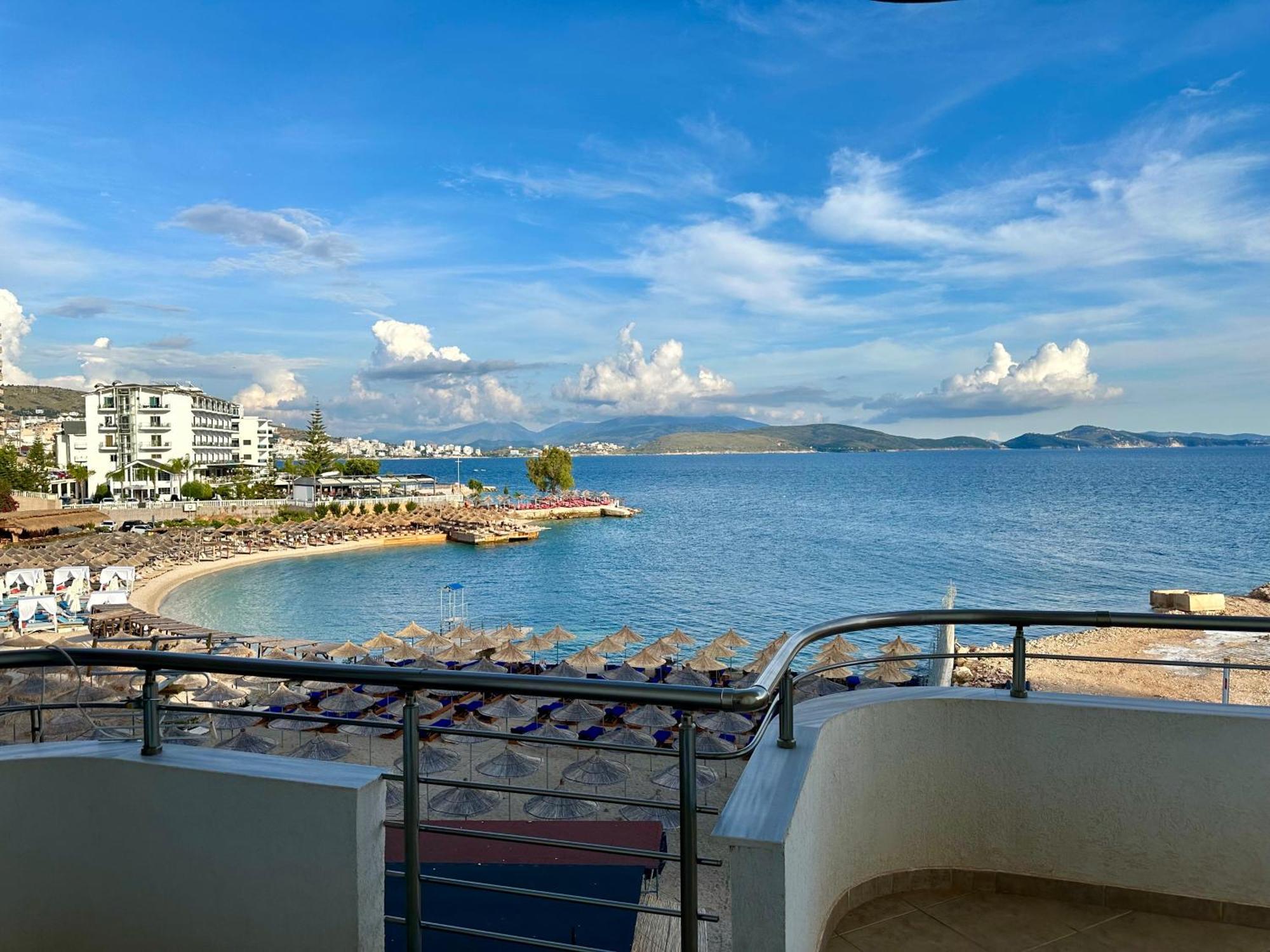 Aqua Apartments Seaview Sarandë Exterior foto