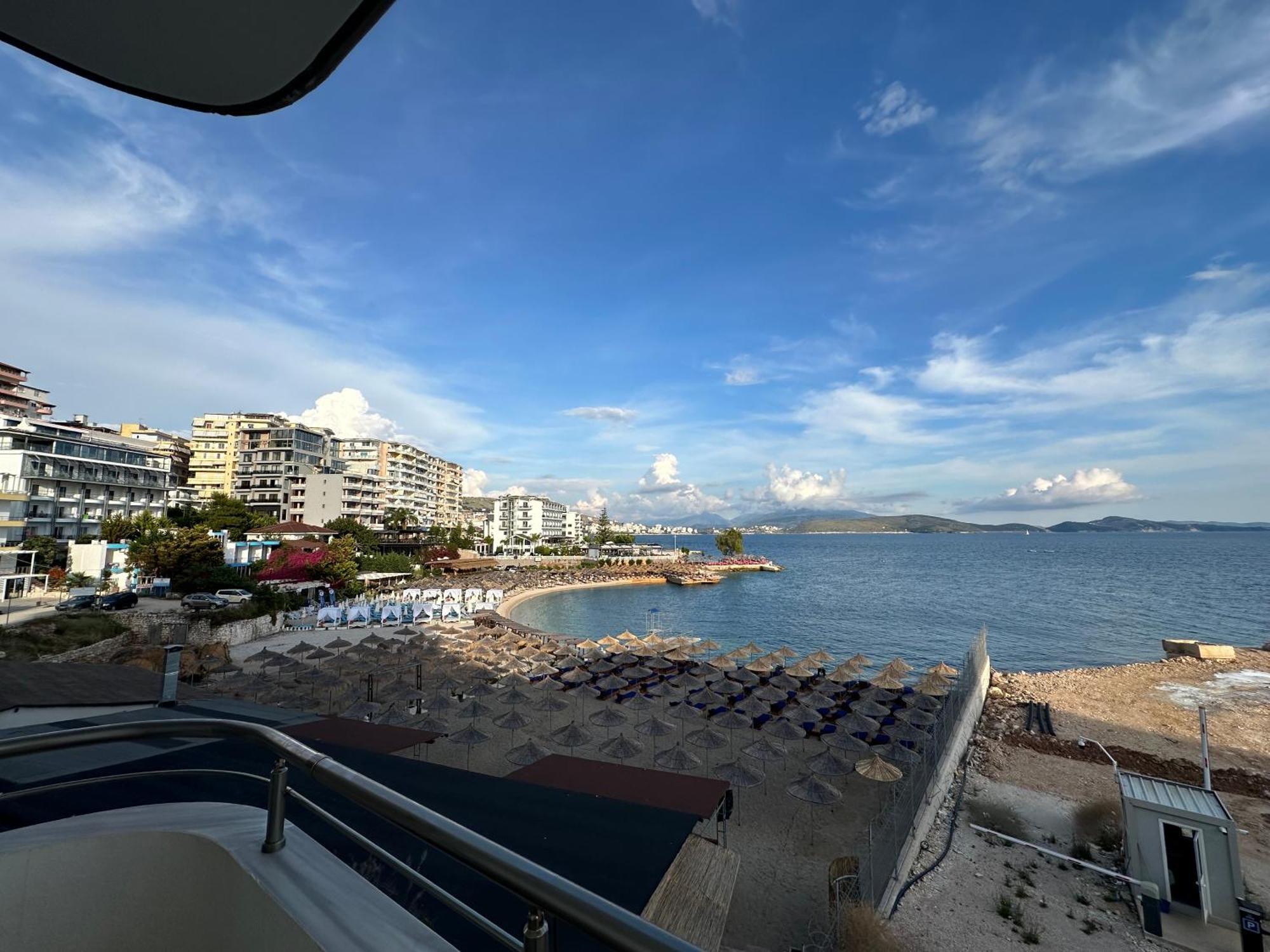 Aqua Apartments Seaview Sarandë Exterior foto