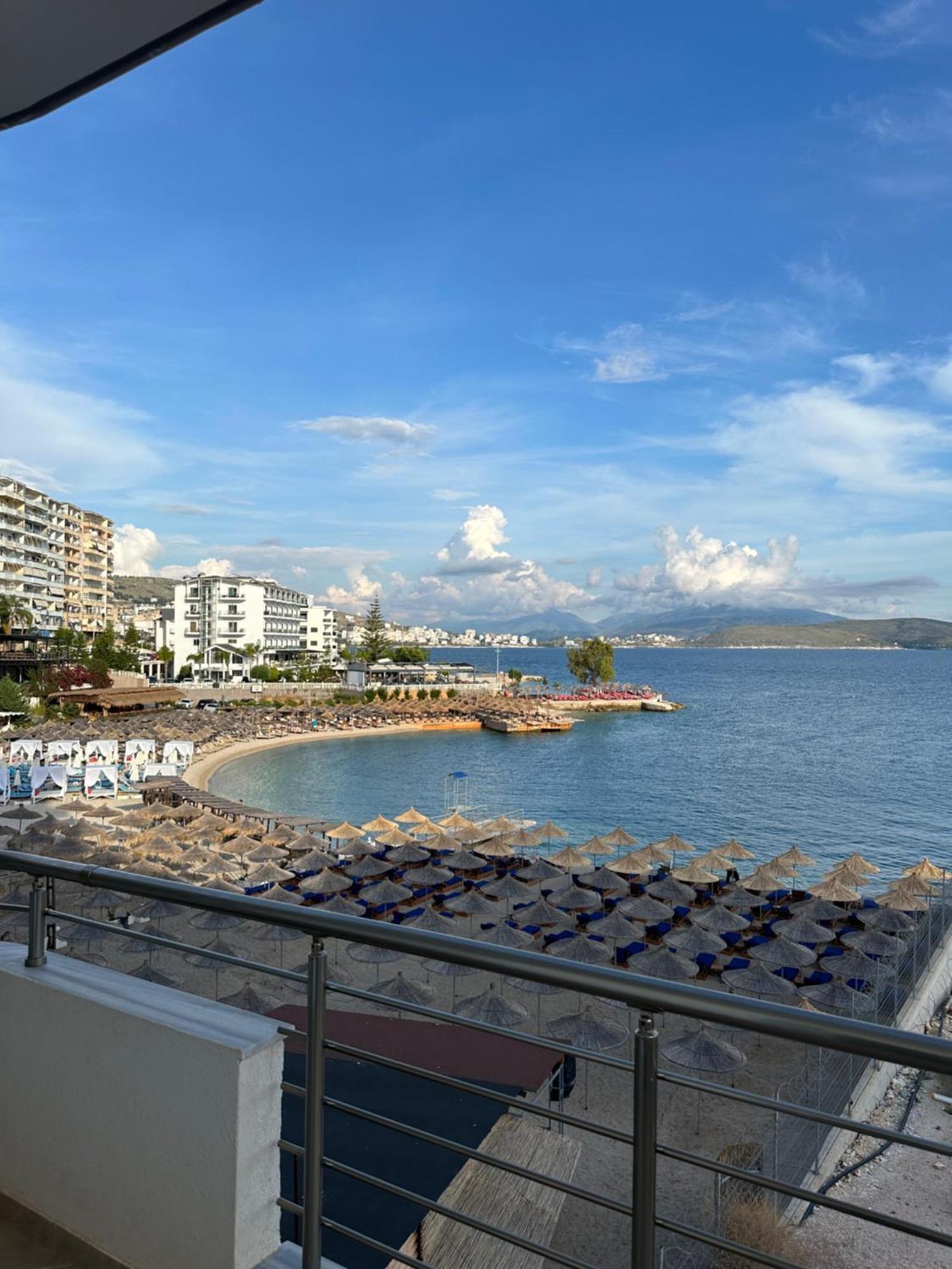 Aqua Apartments Seaview Sarandë Exterior foto